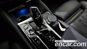 BMW 5-Series 530e Luxury 2021 года из Южной Кореи