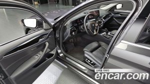 BMW 5-Series 530e Luxury 2021 года из Южной Кореи
