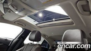 Mercedes-Benz CLS-Class CLS300d AMG Line 2020 года из Южной Кореи