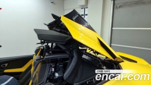 Lamborghini Huracan EVO 5.2 SPYDER 2020 года из Южной Кореи