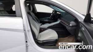 Hyundai AVANTE 1.6 2021 года из Южной Кореи