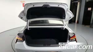 Hyundai AVANTE 1.6 2021 года из Южной Кореи