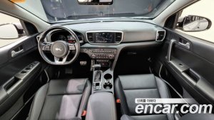 Kia Sportage Дизель 1.6 4WD 2022 года из Южной Кореи