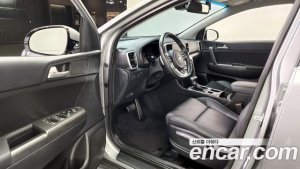 Kia Sportage Дизель 1.6 4WD 2022 года из Южной Кореи