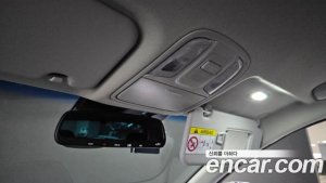 Kia Niro 1.6 HEV 2021 года из Южной Кореи