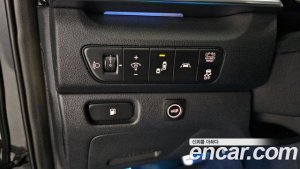 Kia Niro 1.6 HEV 2021 года из Южной Кореи