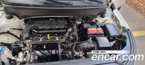 Hyundai Venue 1.6 Smart 2020 года из Южной Кореи