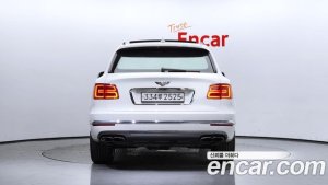Bentley Bentayga 4.0 V8 2020 года из Южной Кореи