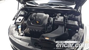 Kia K5 2.0 2020 года из Южной Кореи