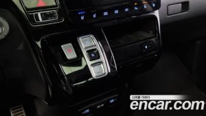 Hyundai Staria 4WD Lounge 9-Seater 2022 года из Южной Кореи