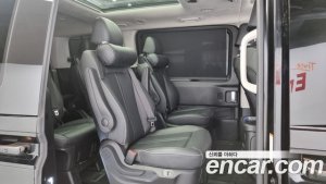 Hyundai Staria 4WD Lounge 9-Seater 2022 года из Южной Кореи