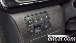 Hyundai Staria 4WD Lounge 9-Seater 2022 года из Южной Кореи