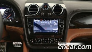 Bentley Bentayga 4.0 V8 2020 года из Южной Кореи