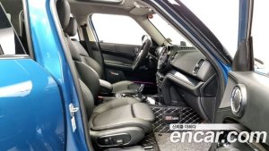 Mini Countryman HIGH 2021 года из Южной Кореи