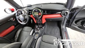 Mini Cooper JCW 2020 года из Южной Кореи