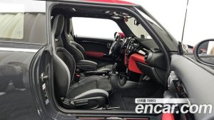 Mini Cooper JCW 2020 года из Южной Кореи