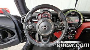 Mini Cooper JCW 2020 года из Южной Кореи