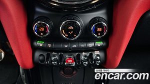 Mini Cooper JCW 2020 года из Южной Кореи