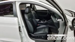 Kia K5 2.0 2021 года из Южной Кореи