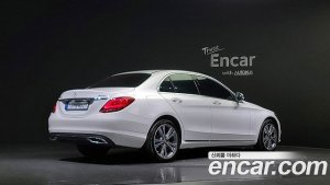 Mercedes-Benz C-Class C220 d 4MATIC 2020 года из Южной Кореи