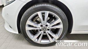 Mercedes-Benz C-Class C220 d 4MATIC 2020 года из Южной Кореи