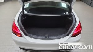 Mercedes-Benz C-Class C220 d 4MATIC 2020 года из Южной Кореи