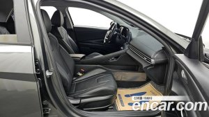 Hyundai AVANTE 1.6 2021 года из Южной Кореи