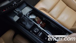 Volvo XC60 T6 Inscription 2020 года из Южной Кореи