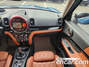 Mini Countryman ALL4 2021 года из Южной Кореи