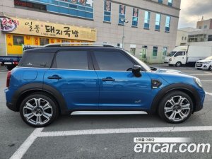 Mini Countryman ALL4 2021 года из Южной Кореи