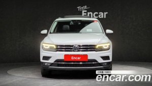 Volkswagen Tiguan 2.0 TDI Prestige 2020 года из Южной Кореи