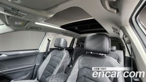 Volkswagen Tiguan 2.0 TDI Prestige 2020 года из Южной Кореи