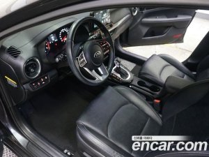 Kia K3 Signature 2021 года из Южной Кореи