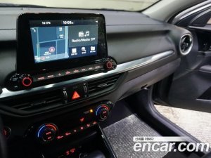 Kia K3 Signature 2021 года из Южной Кореи