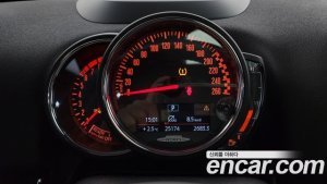 Mini Countryman JCW 2020 года из Южной Кореи