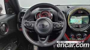 Mini Countryman JCW 2020 года из Южной Кореи