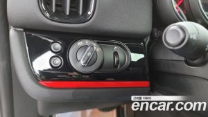 Mini Countryman JCW 2020 года из Южной Кореи