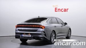 Kia K5 Signature 2021 года из Южной Кореи
