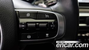 Kia K5 Signature 2021 года из Южной Кореи