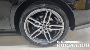Mercedes-Benz E-Class E300 4MATIC AMG Line 2020 года из Южной Кореи