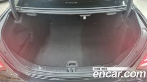 Mercedes-Benz E-Class E300 4MATIC AMG Line 2020 года из Южной Кореи