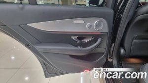 Mercedes-Benz E-Class E300 4MATIC AMG Line 2020 года из Южной Кореи