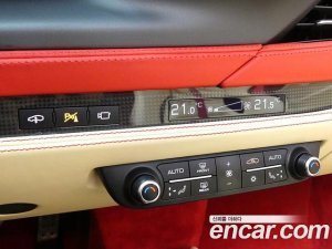 Ferrari F8 3.9 V8 2021 года из Южной Кореи