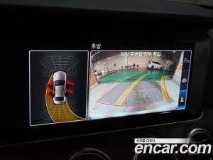Mercedes-Benz E-Class E220d Avantgarde 2020 года из Южной Кореи