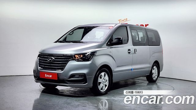 Hyundai Starex Wagon 12-Seater 2020 года из Кореи