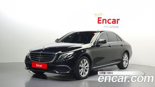 Mercedes-Benz E-Class E300 4MATIC Exclusive 2020 года из Кореи