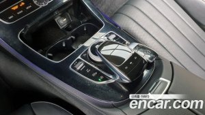 Mercedes-Benz E-Class E300 4MATIC Exclusive 2020 года из Южной Кореи