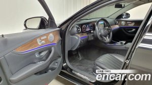 Mercedes-Benz E-Class E300 4MATIC Exclusive 2020 года из Южной Кореи