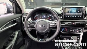 Kia Seltos Бензин 1.6 Turbo 2WD 2020 года из Южной Кореи