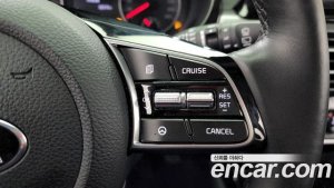 Kia Seltos Бензин 1.6 Turbo 2WD 2020 года из Южной Кореи